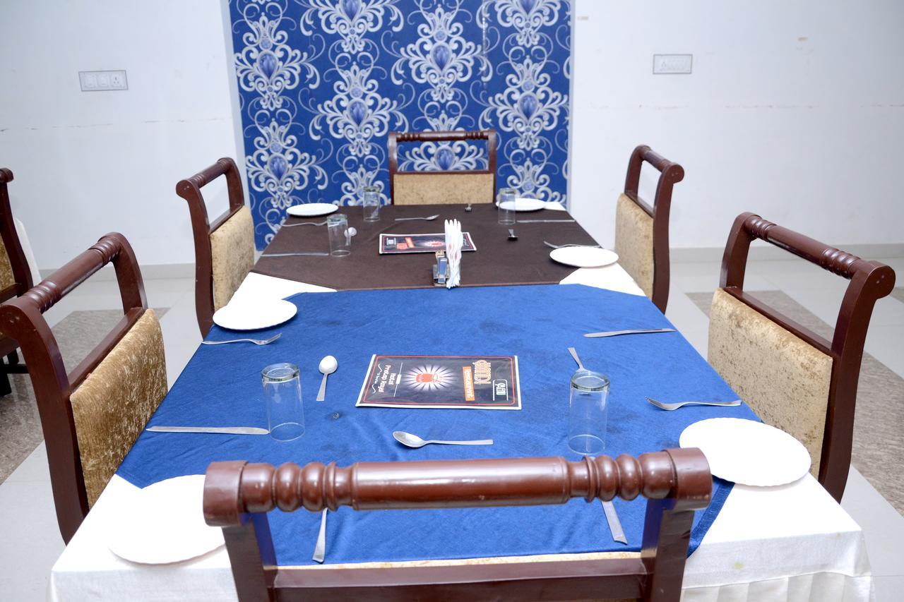 Hotel Pratap Regal Bharatpur Ngoại thất bức ảnh